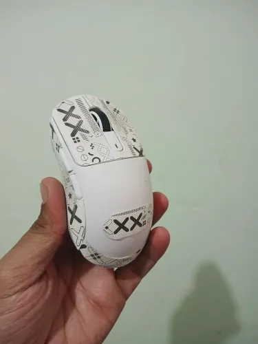 Mouse gamer sem fio attack shark x3