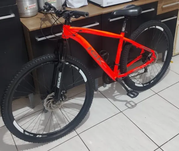 Bicicleta IGK MTB alumínio aro 29 quadro 17 com nota fiscal. Promoção bike