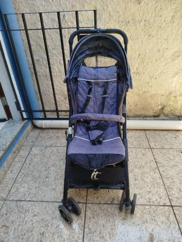Carrinho de bebê dobrável Burigotto até 15kg