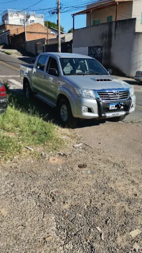 Toyota Hilux CD SR D4-d 4X4 3.0 TDI Dies Aut. 2013