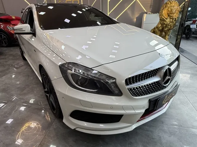 Mercedes-Benz Classe A 250 2.0 TB Sport Aut. 2015