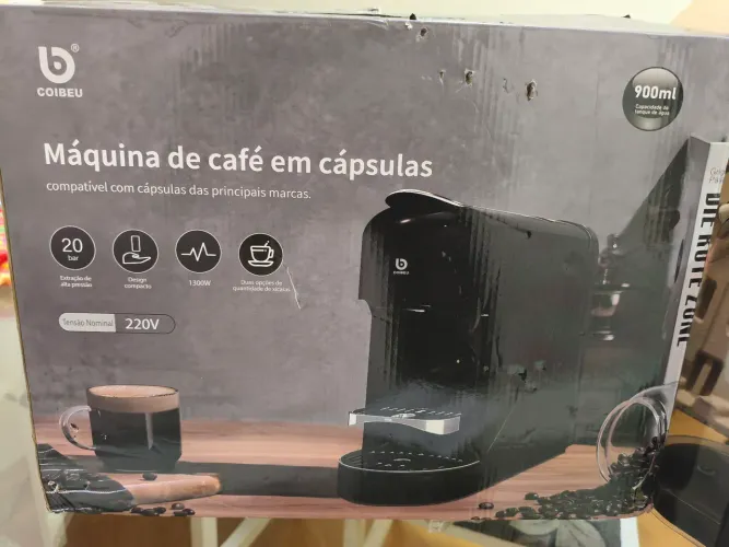 Cafeteira/ máquina de café em cápsulas