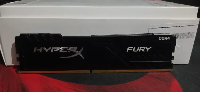 Memória 16gb DDR4 Kingston hypex fury