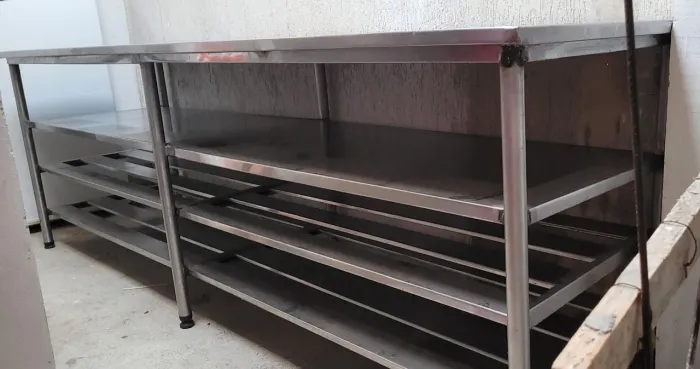 Mesa de inox