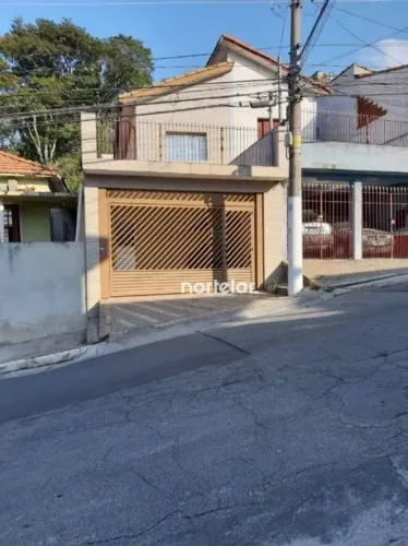Ótima casa e sobrado mesmo terreno à venda na Vila Jaguara
