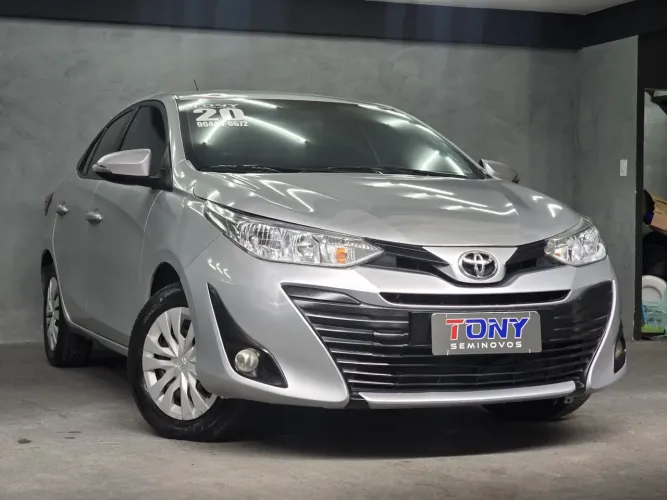 Toyota Yaris XL Sedan 1.5 Flex 16V 4P Aut. 2020