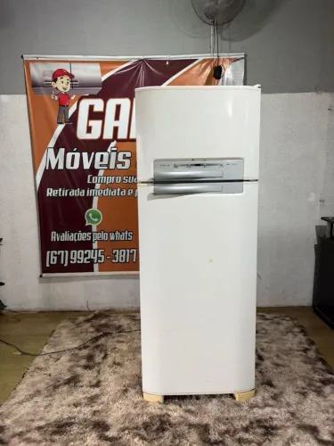 Geladeira duplex frost free Electrolux celebrate Possui 411 litros ((ENTREGO GRATIS))