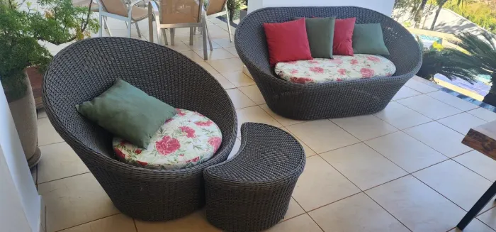 Móveis varanda e área piscina