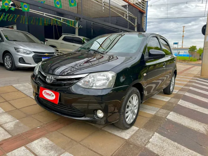 Toyota Etios XLS 1.5 Flex 16V 5P Mec. 2014
