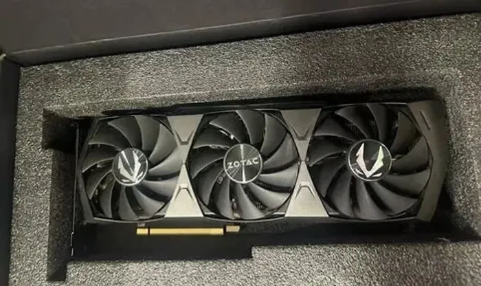 RTX 3090 Zotac Gaming Trinity OC 24GB