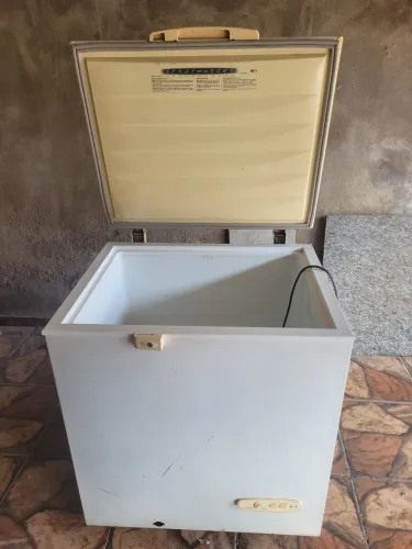 Freezer Horizontal Electrolux 127V