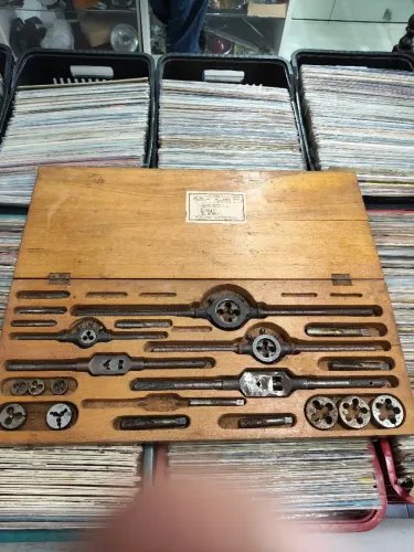Conjunto Jogo de Tarrachas Machos e Cossinetes Vintage ALM S.A.