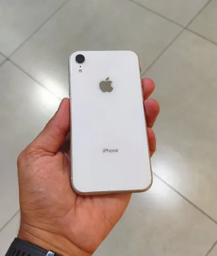 Iphone XR 64g FUNCIONA TUDO, (só face id off) 73% Pelicula Capinha Carregador