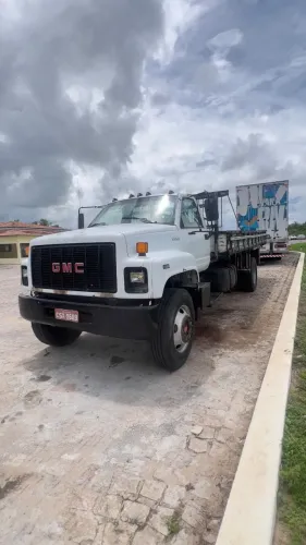 Caminhão GMC 16 220 todo original funcionando perfeitamente.