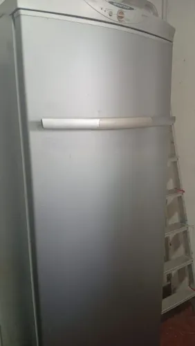 Geladeira e freezer