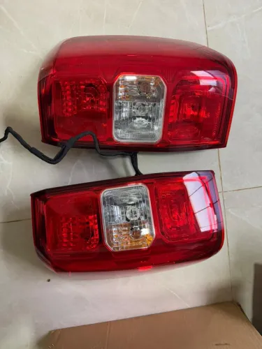 Par de lanternas traseiras Ford ranger 2025 original nova