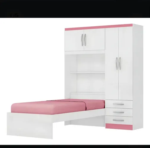 Guarda roupa rosa
