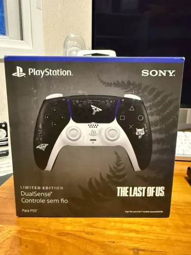Controle PS5 Dual Sense The Last of Us Lacrado