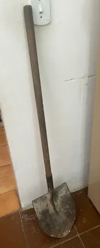 Pá Ferramenta semi nova