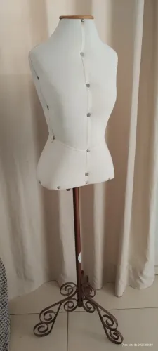 Manequim Feminino Costura Expositor Pedestal