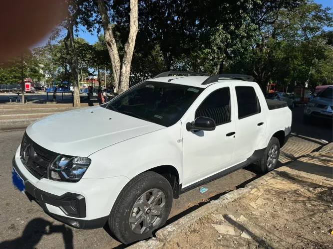 Renault Duster Oroch Intense 1.6 Flex 16V Mec. 2024