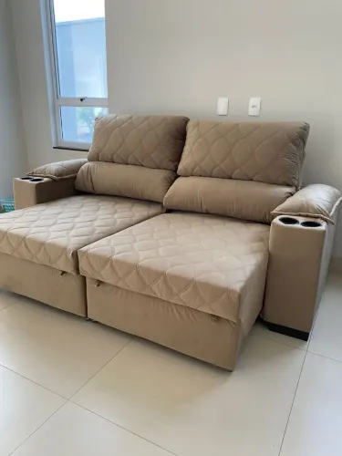 ? Sofá retrátil reclinável 