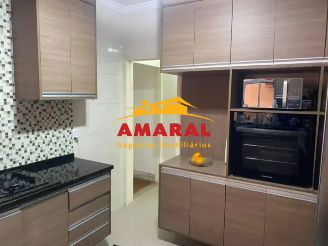 Casa Térrea à venda com piscina, 3 quartos / Aceita Permuta por Apartamento de ate R$ 400.