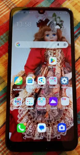 Vendo Celular LG k40S Semi Novo