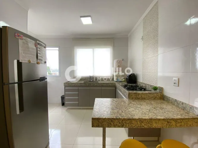 APARTAMENTO à venda, 2 quartos, 1 suíte, 1 vaga, Tubalina - Uberlândia/MG