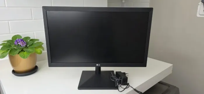 MONITOR LG - 20MK400H-B