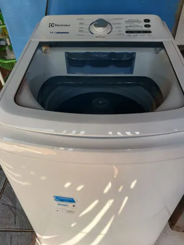 LAV 14 KG ELECTROLUX ESSENCIAL CARE CESTO INOX 