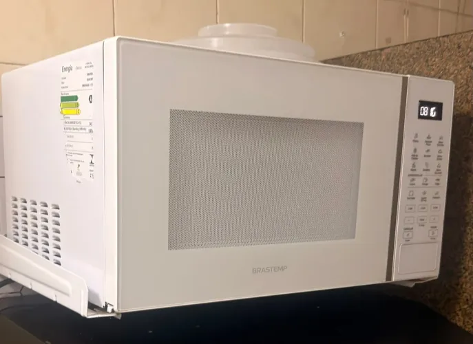 Microondas- Brastemp 30 litros