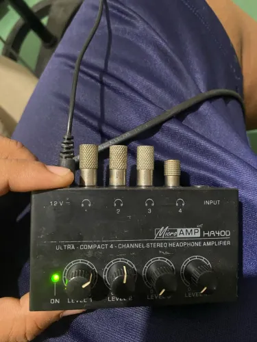 AMPLIFICADOR DE FONE - POWER PLAY