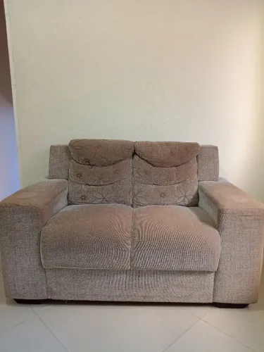 Sofá 2 lugares