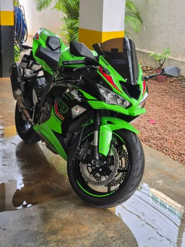 Kawasaki Ninja ZX6R 636 2023