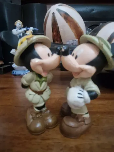 Miniaturas Mickey e Minnie Safari originais Disney 