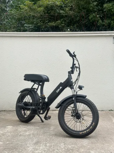 Bicicleta elétrica Lev Cruiser