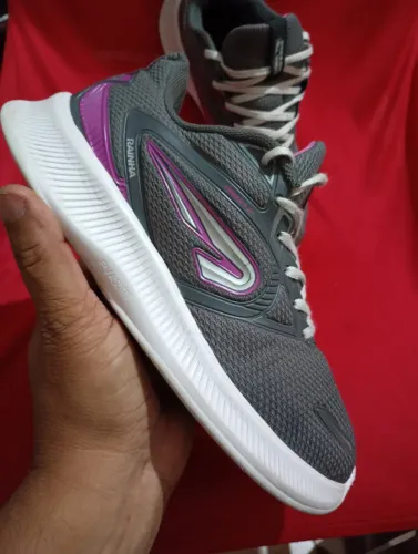 Tênis Rainha Feminino Vision II, tamanho 37, excelente para caminhada e malhar .