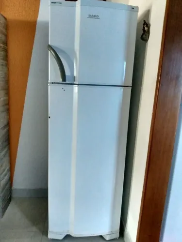 Geladeira/Refrigerador Dako Cycle Defrost Duplex - 337L