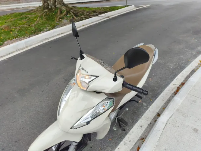 Biz 125 2023 em dias pra vende logo 14.900