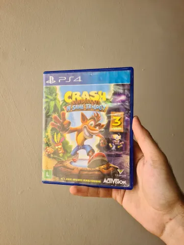 Jogo físico ps4 Crash
