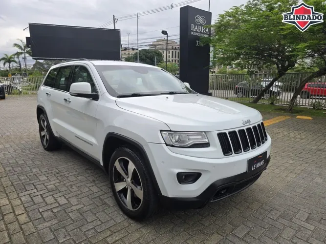 Jeep Grand Cherokee Limited 3.0 TB Dies. AUT 2015