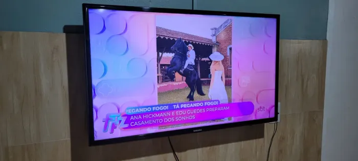 Tv com defeito