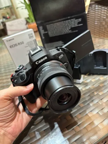 Canon EOS R50 NOVA, sem uso