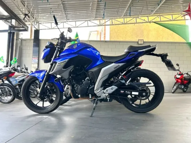YAMAHA FZ25 FAZER 2020