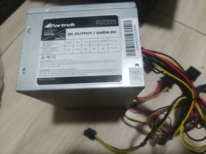 Fonte de alimentação de 450W para computador