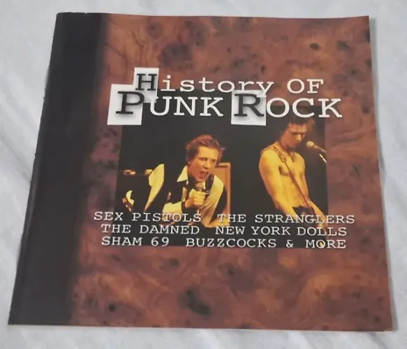 CD DUPLO PUNK ROCK HISTORY Inglaterra, Diversas bandas, ótimo estado