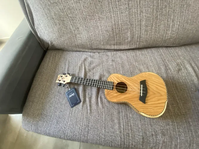 Ukulele novo