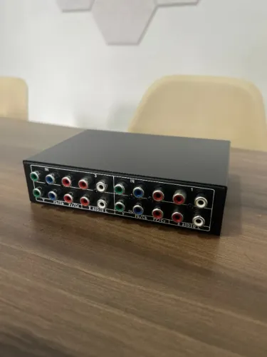 Switcher HUB de video componente para PS2 Wii Xbox DVD - NOVO