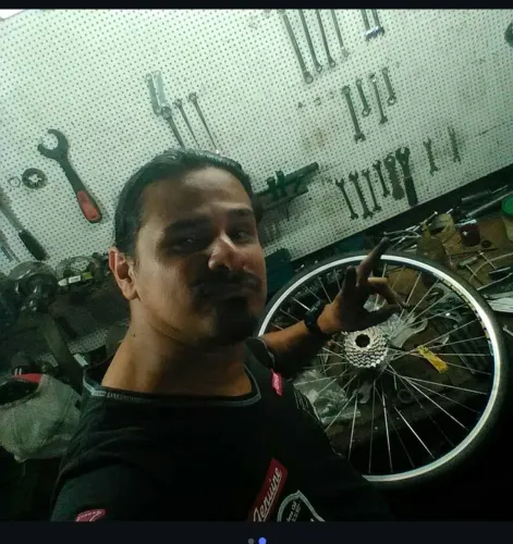 Serviços e reparo de mecânica de bikes